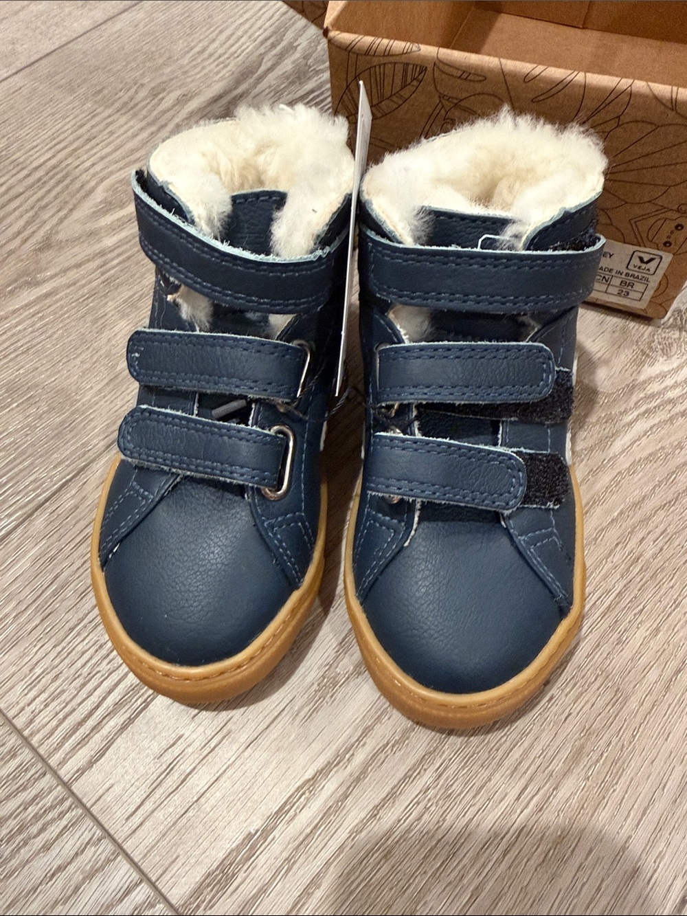 Veja Oxford Grey Kids Mid-Fur Leather Sneakers